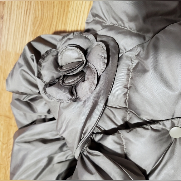 Old Navy 3T Winter Jacket - Picture 2 of 5